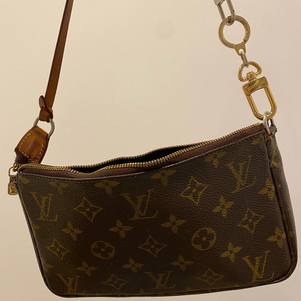 louis vuitton pochette accessoires